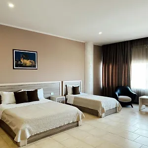 Hotel Terminal, Tirana